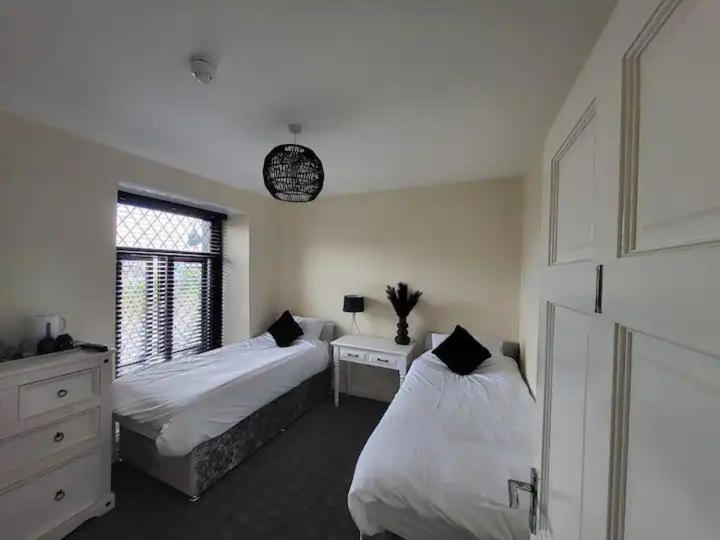 The Dublin Packet - Twin Room 1 ホーリーヘッド エクステリア 写真