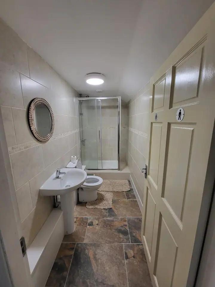 The Dublin Packet - Twin Room 1 ホーリーヘッド エクステリア 写真